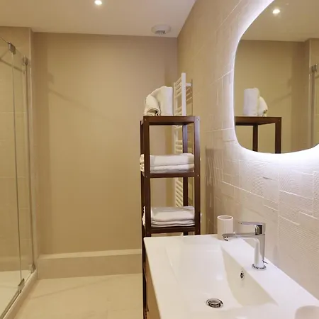 Moka - Elegant 2 A Lägenhet